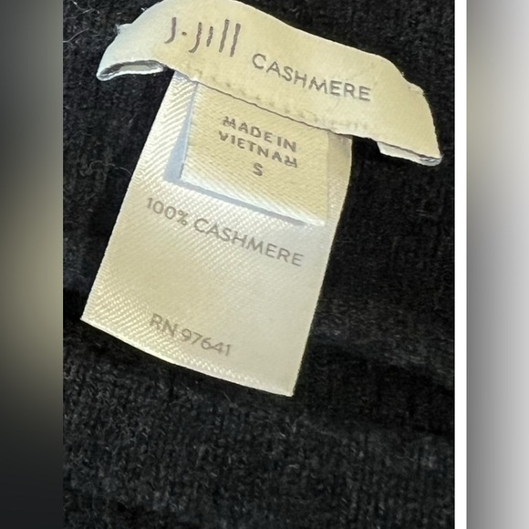 J jill 100% Cashmere Pullover Sweater Gray | Sz Small - Picture 6 of 6
